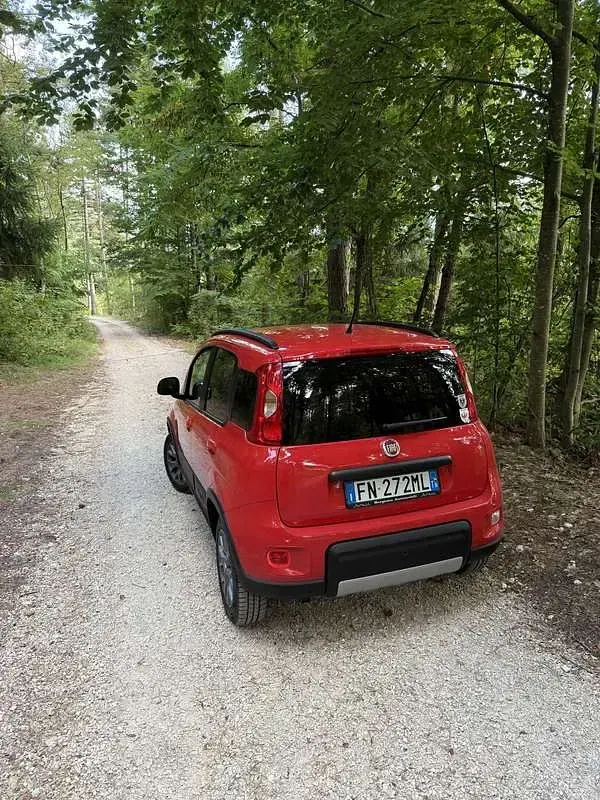 Usata Fiat Panda 4x4 95 CV (69 kW) 2018 Rosso Utilitaria