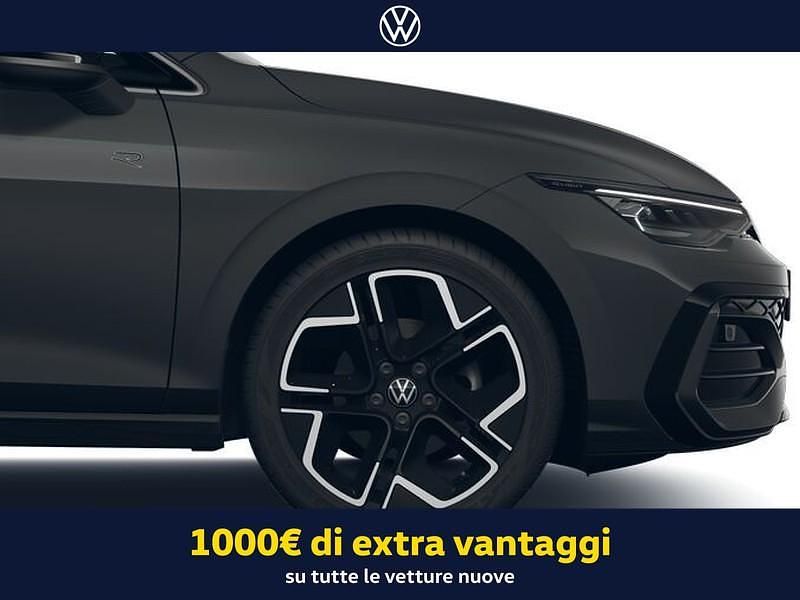 Nouvelle VW Golf VIII R-line Plus 150 ch (110 kW) 2026 Gris Berline