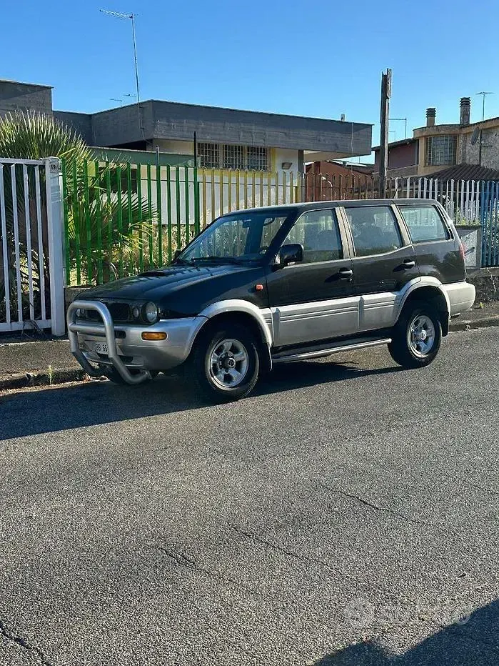 Usata Nissan Terrano 125 CV (91 kW) 1998 Nero SUV
