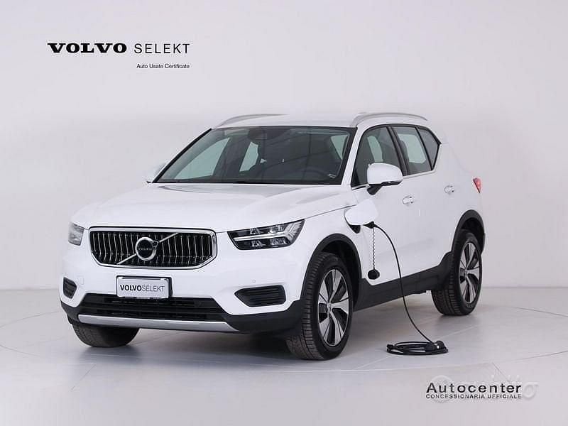 Usata Volvo XC40 Inscription 192 CV (141 kW) 2021 Bianco SUV