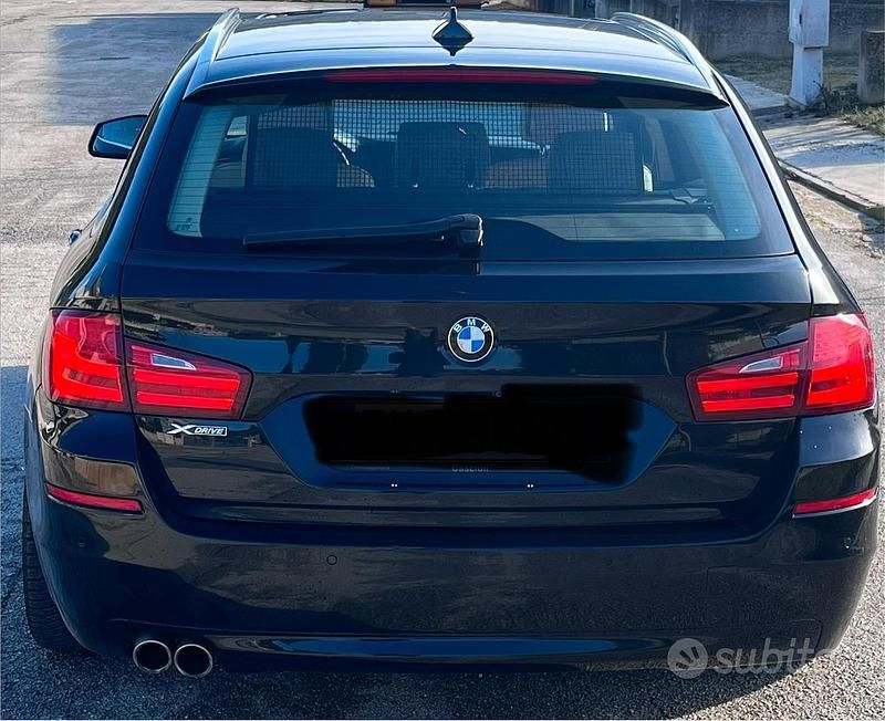 Usata BMW 525 Comfort Edition 2011 Nero Station wagon