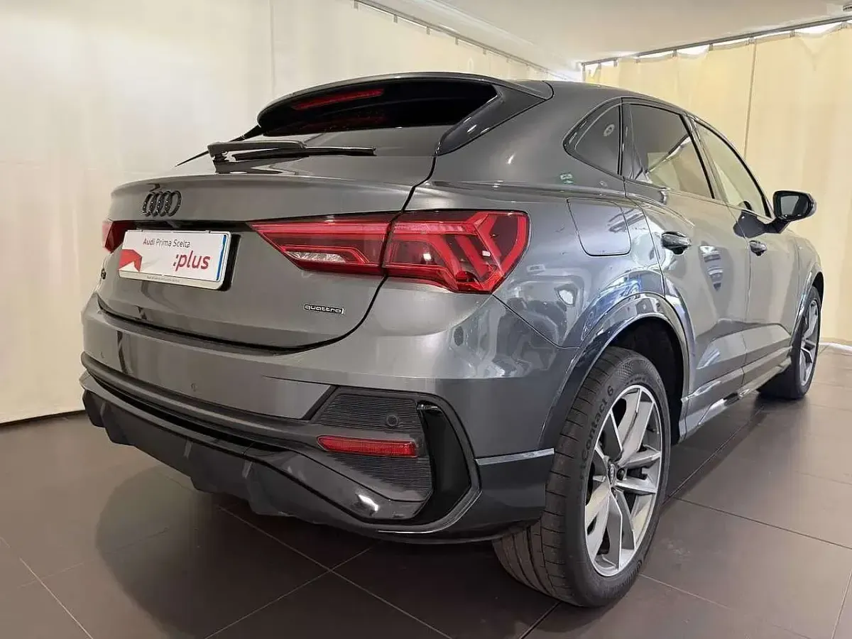 Usata Audi Q3 193 CV (141 kW) 2025 Grigio SUV
