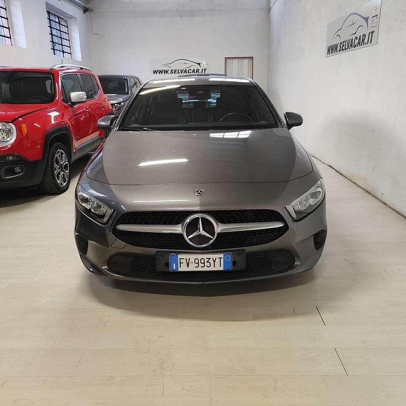 Usata Mercedes A180 Premium 116 CV (85 kW) 2019 Other Berlina