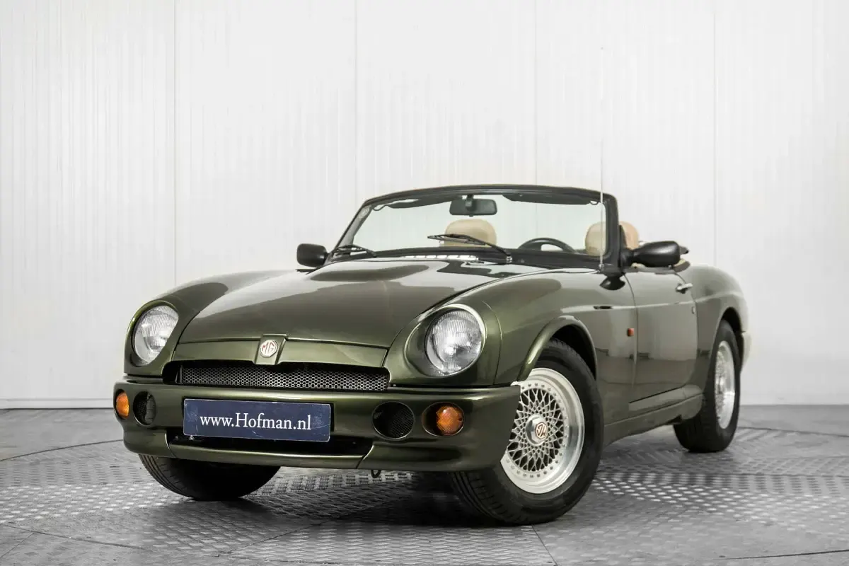Usata MG RV8 192 CV (141 kW) 1994 Verde Cabrio