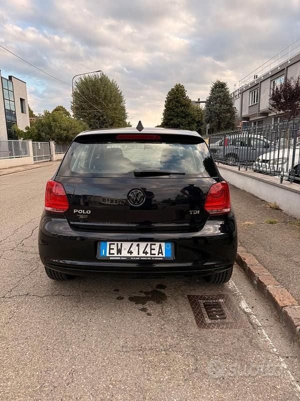 Usata VW Polo 75 CV (55 kW) 2014 Nero Utilitaria