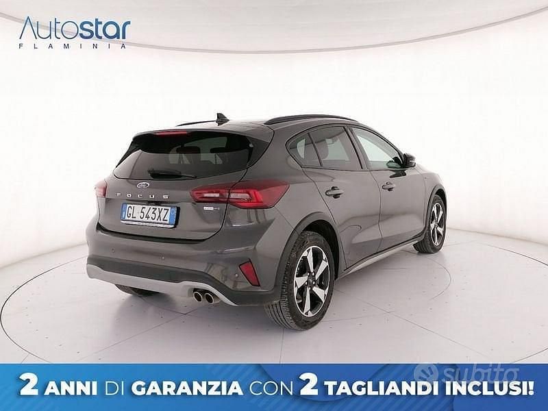 Usata Ford Focus Active 125 CV (91 kW) 2022 Grigio SUV