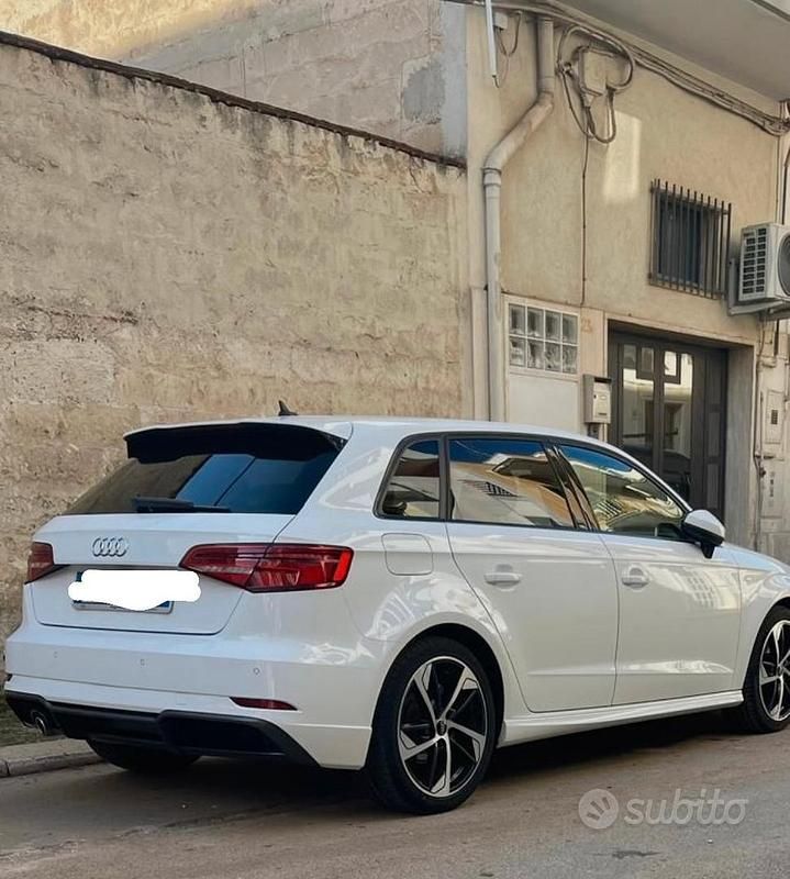Usata Audi A3 S-Line 116 CV (85 kW) 2019 Bianco Berlina