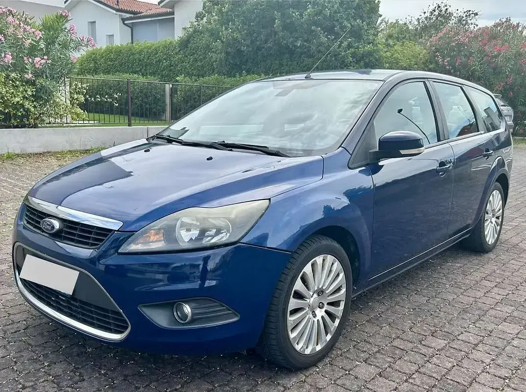 Usata Ford Focus Style 90 CV (66 kW) 2009 Station wagon