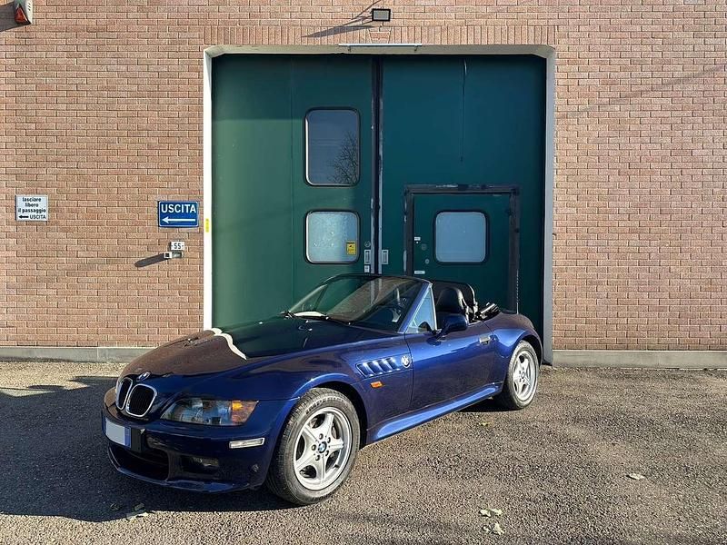 Usata BMW Z3 193 CV (141 kW) 1998 Blu montreal Cabrio