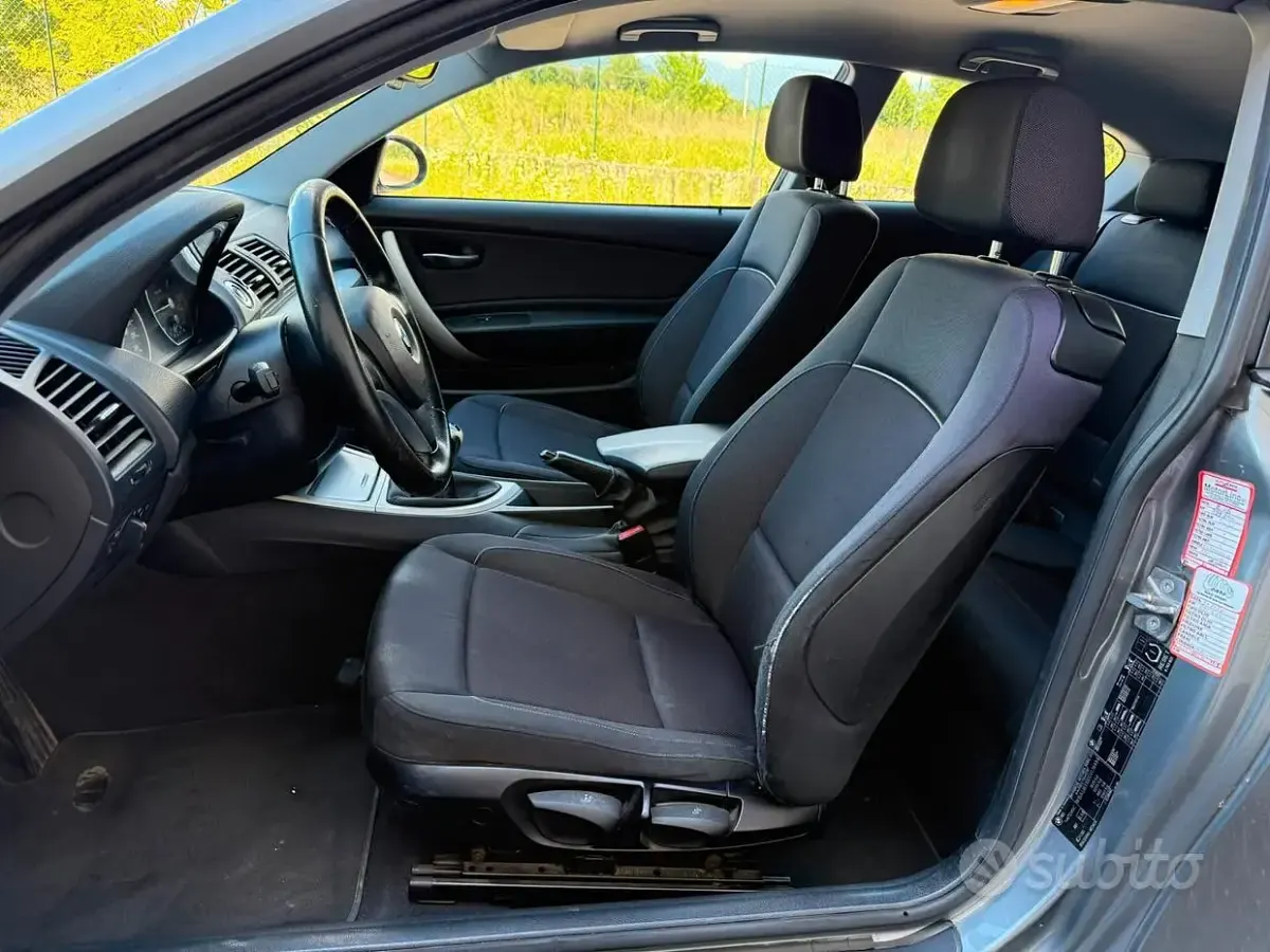 Usata BMW 118 143 CV (105 kW) 2009 Grigio Utilitaria