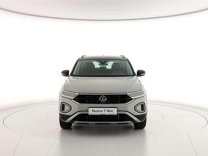 Usata VW T-Roc Life 150 CV (110 kW) 2024 Ascot grey SUV