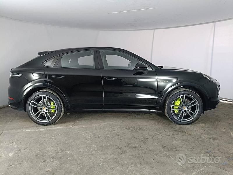 Usata Porsche Cayenne Coupe 340 CV (250 kW) 2021 Nero Coupé
