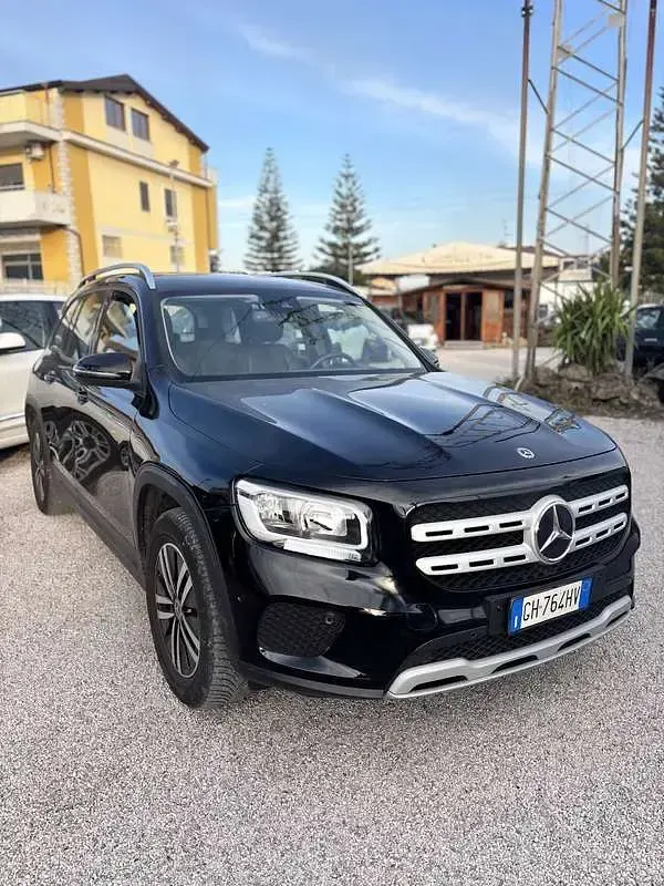 Usata Mercedes GLB180 Business 116 CV (85 kW) 2021 SUV