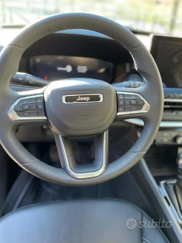 Usata Jeep Compass Limited 131 CV (96 kW) 2023 Grigio SUV