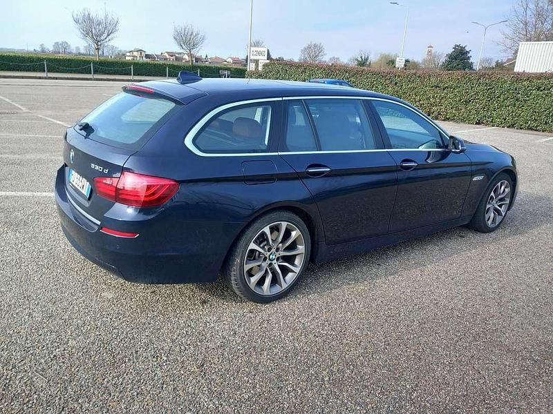 Usata 2016 BMW 530 Station wagon | 24.000 € (Buon prezzo) - Immagine 1/4