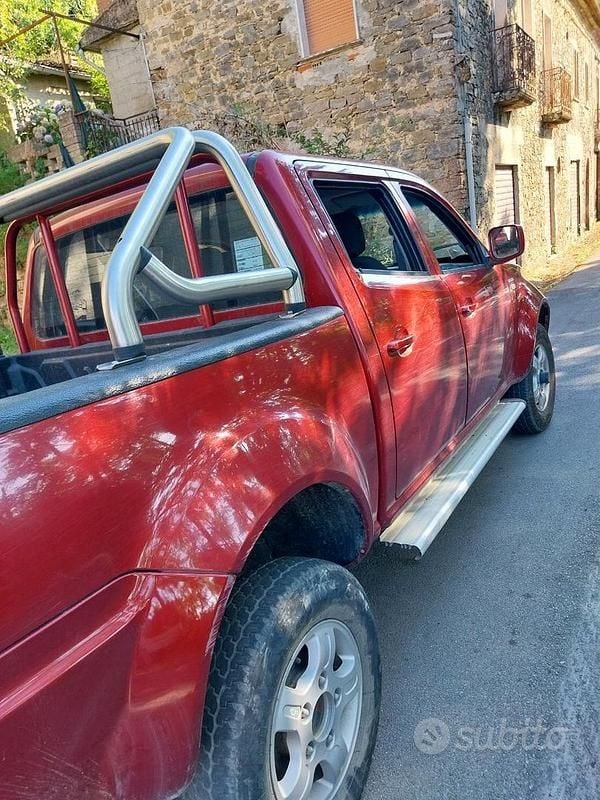 Usata Tata Xenon 140 CV (102 kW) 2009 Rosso Pick-up