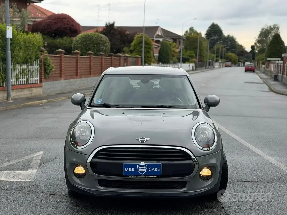 Usata Mini One D Hype 95 CV (69 kW) 2018 Grigio Utilitaria