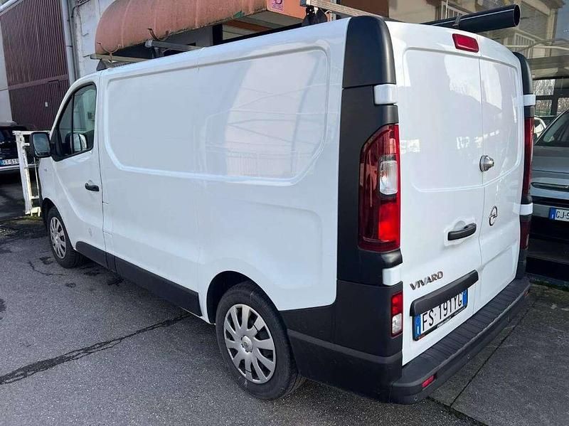 Usata Opel Vivaro Edition 120 CV (88 kW) 2019 Bianco Monovolume