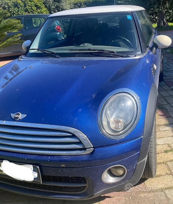 Usata Mini Cooper D 2008 Blu Utilitaria
