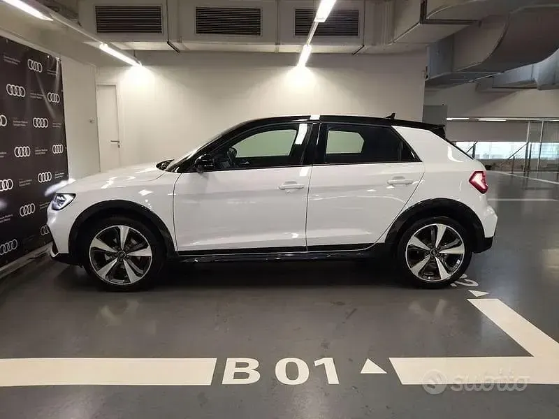 Usata Audi A1 Ambiente 110 CV (80 kW) 2023 Bianco SUV