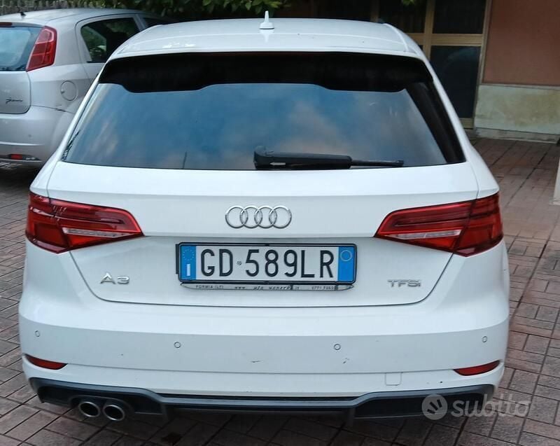 Usata Audi A3 S-Line 150 CV (110 kW) 2018 Bianco Utilitaria