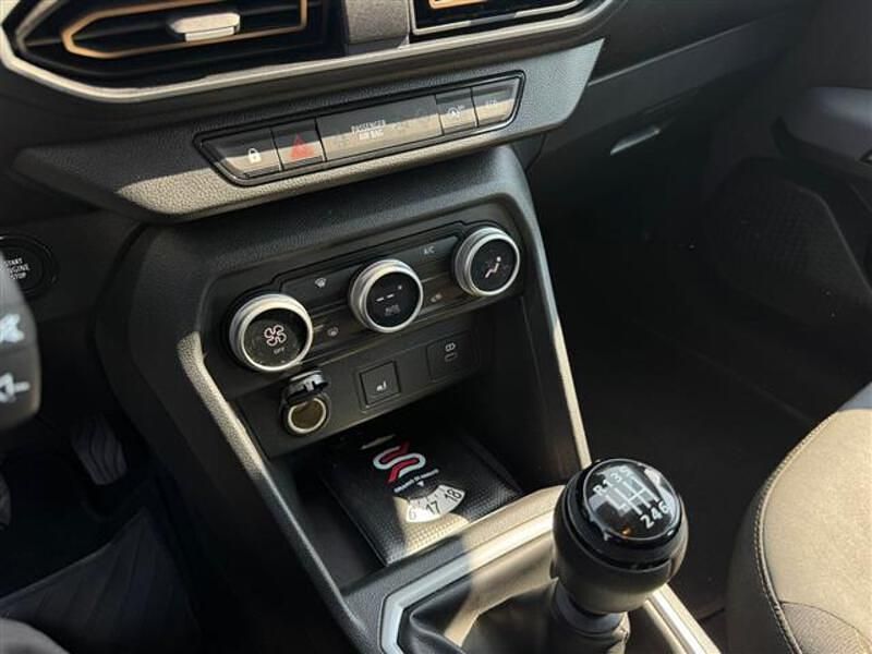 Usata Dacia Sandero Comfort 100 CV (73 kW) 2022 Rosso