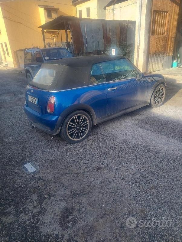 Usata Mini Cooper S Cabriolet 170 CV (125 kW) 2005 Blu Cabrio