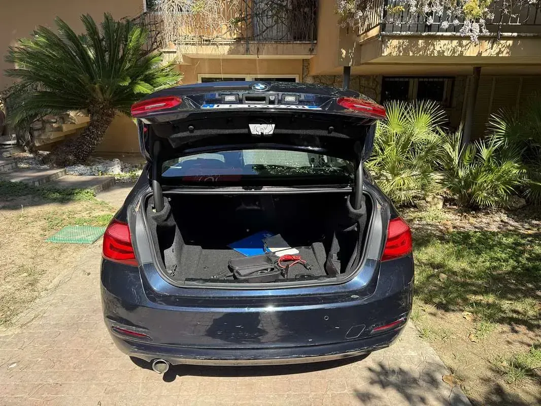 Usata BMW 318 150 CV (110 kW) 2016 Berlina