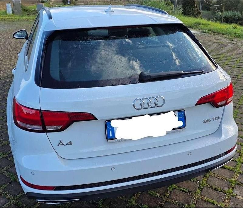 Usata Audi A4 Ambiente 150 CV (110 kW) 2019 Bianco Station wagon