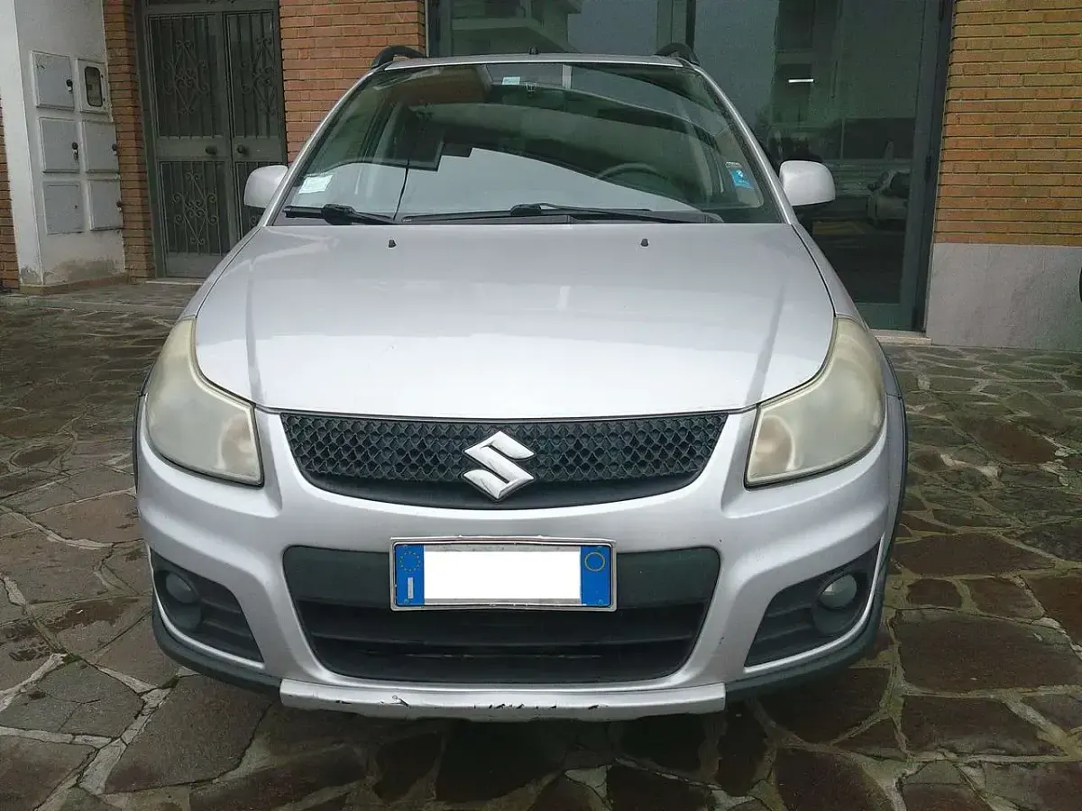 Begagnad Suzuki SX4 GLX 120 HK (88 kW) 2013 Grå SUV