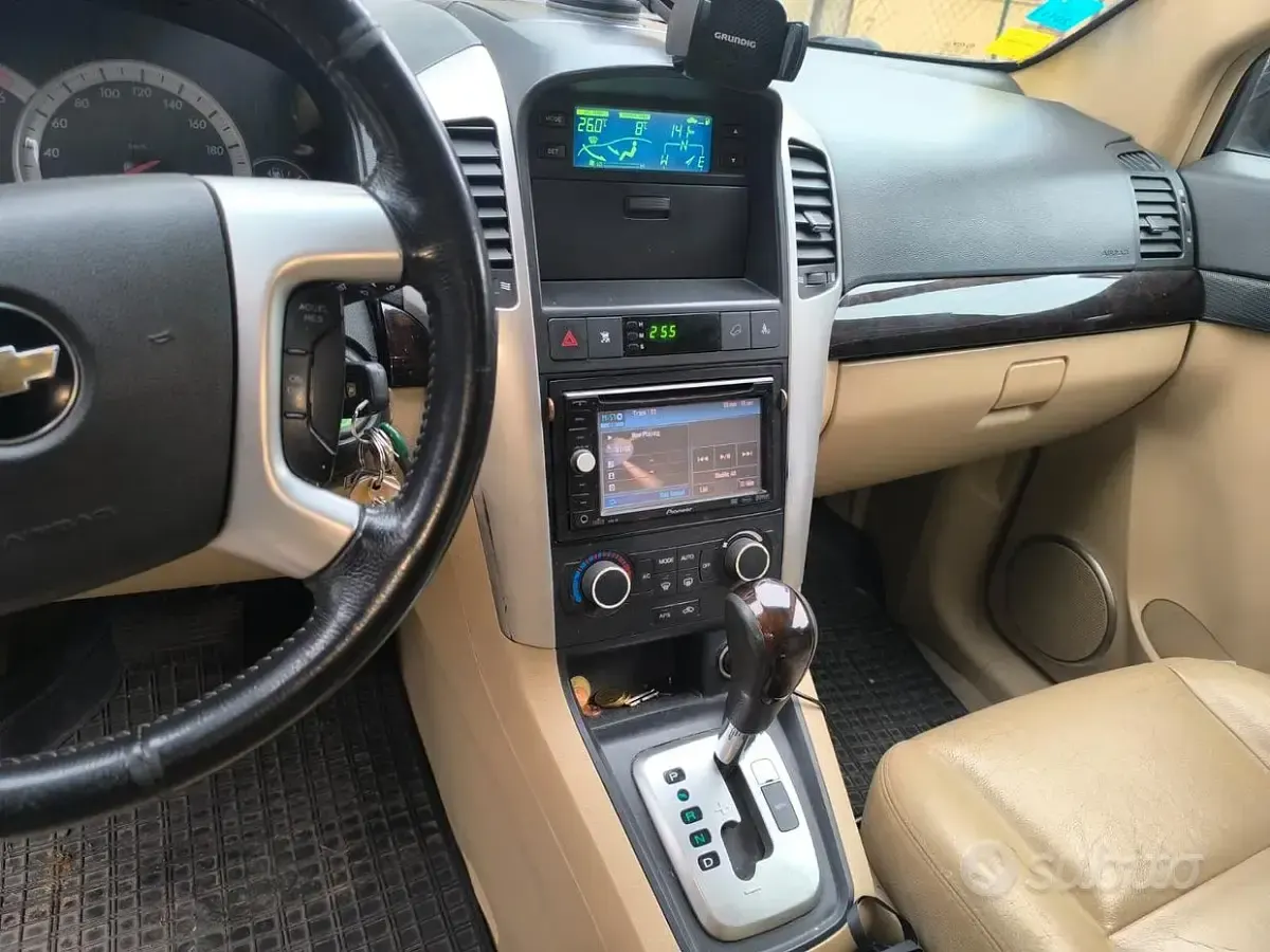 Usata Chevrolet Captiva 150 CV (110 kW) 2007 Nero SUV