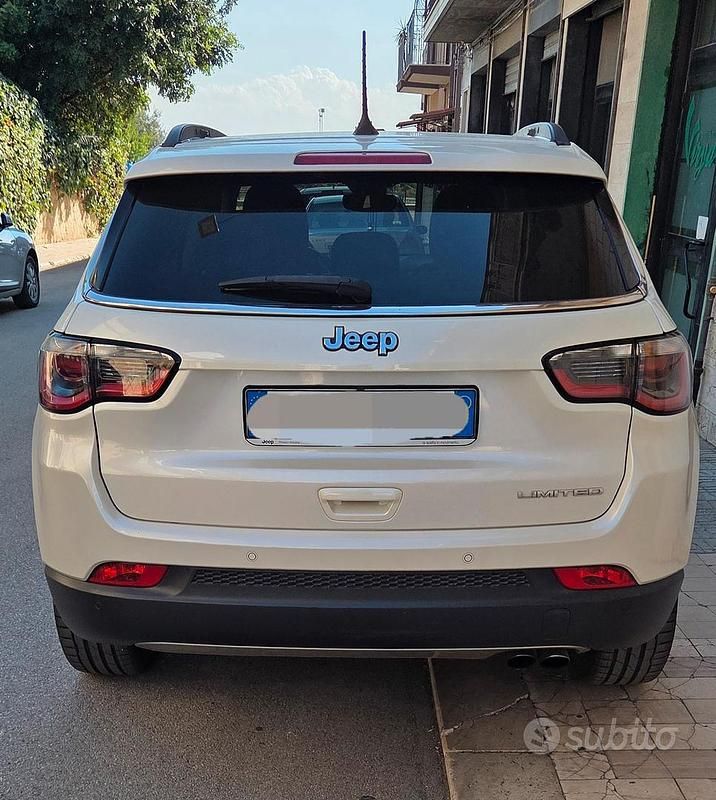 Usata Jeep Compass Limited 120 CV (88 kW) 2017 Bianco SUV