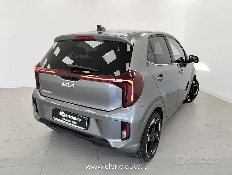 Usata Kia Picanto 63 CV (46 kW) 2024 Grigio Utilitaria