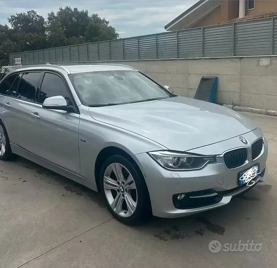 Usata BMW 320 Sport Line 163 CV (119 kW) 2013 Grigio Station wagon