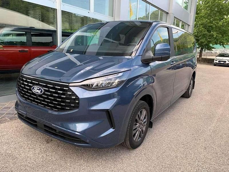 Occasion Ford Tourneo Custom Titanium 136 ch (100 kW) 2024 Van