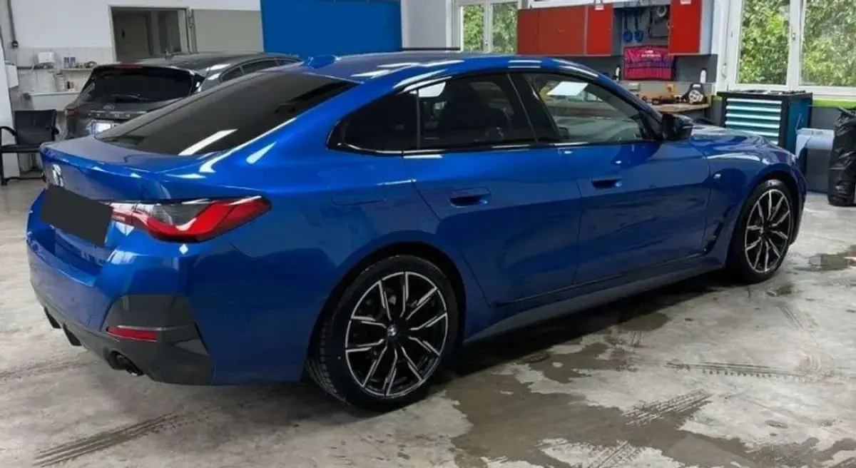 Usata BMW 420 M Sport 190 CV (139 kW) 2022 Blu/azzurro Berlina