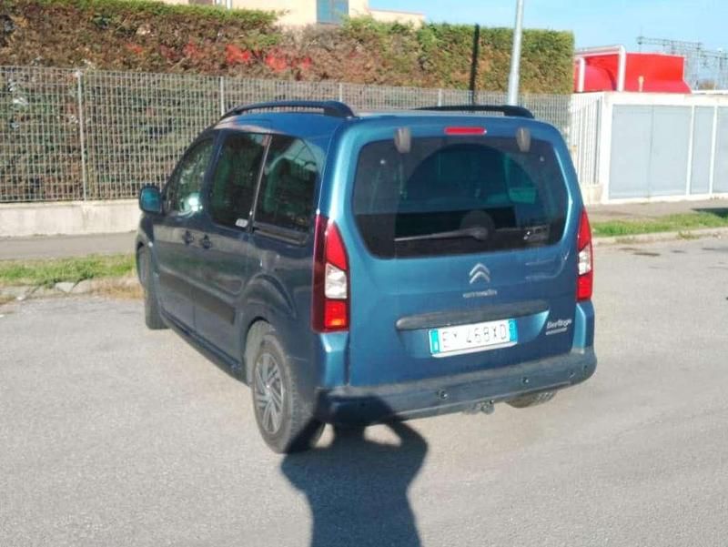 Usata Citroën Berlingo XTR 116 CV (85 kW) 2015 Blu/azzurro Monovolume
