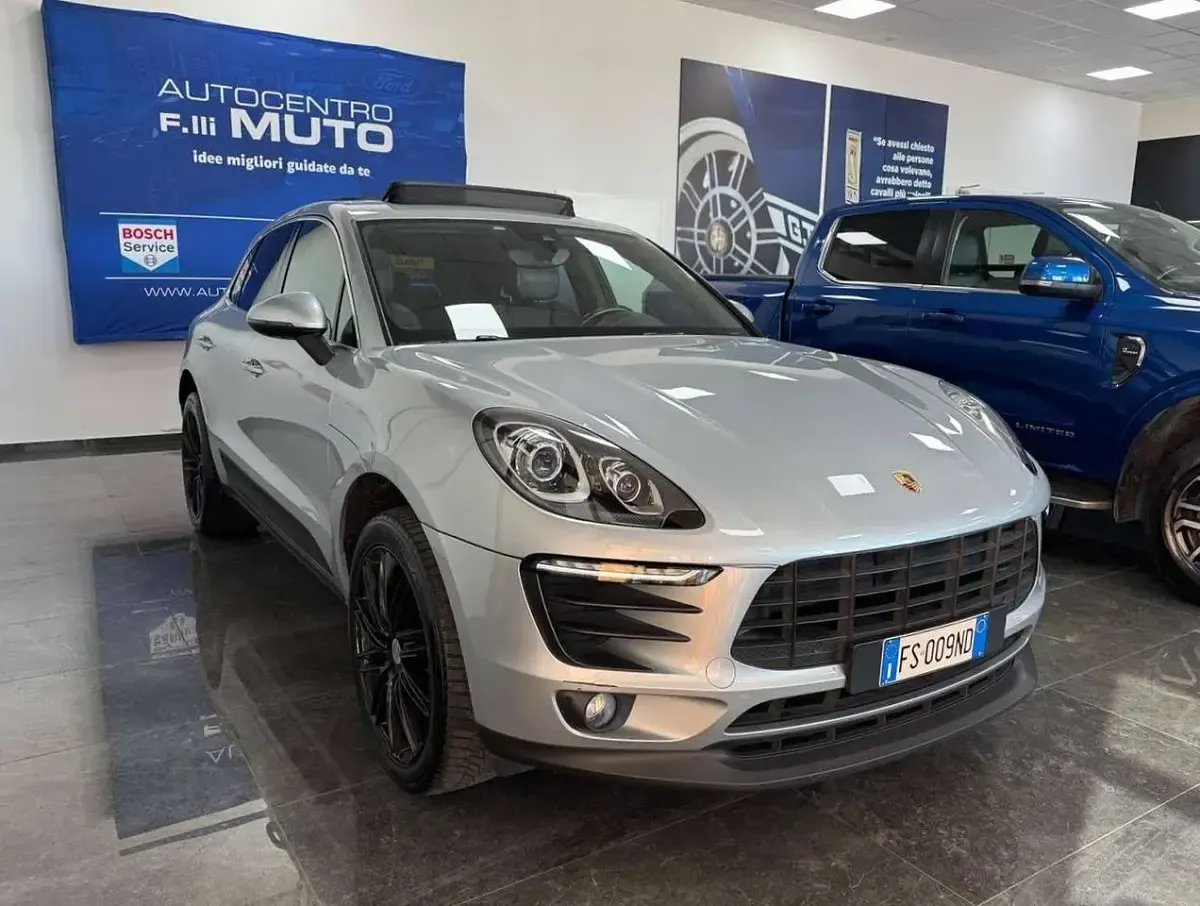 Usata Porsche Macan 250 CV (183 kW) 2016 Rodium silver SUV