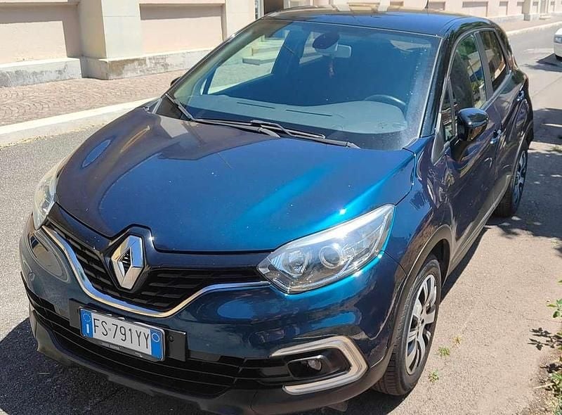 Usata Renault Captur 90 CV (66 kW) 2018 Blu/azzurro SUV