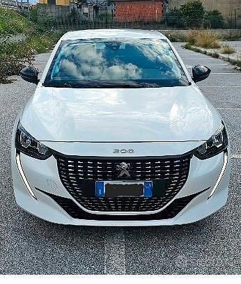 Usata Peugeot 208 75 CV (55 kW) 2022 Bianco Utilitaria