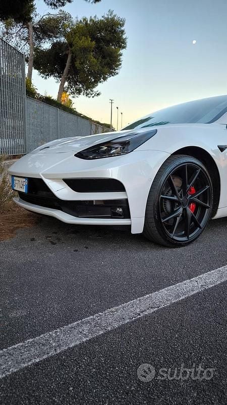 Usata Tesla Model 3 Performance 389 kW (530 CV) 2021 Bianco Berlina