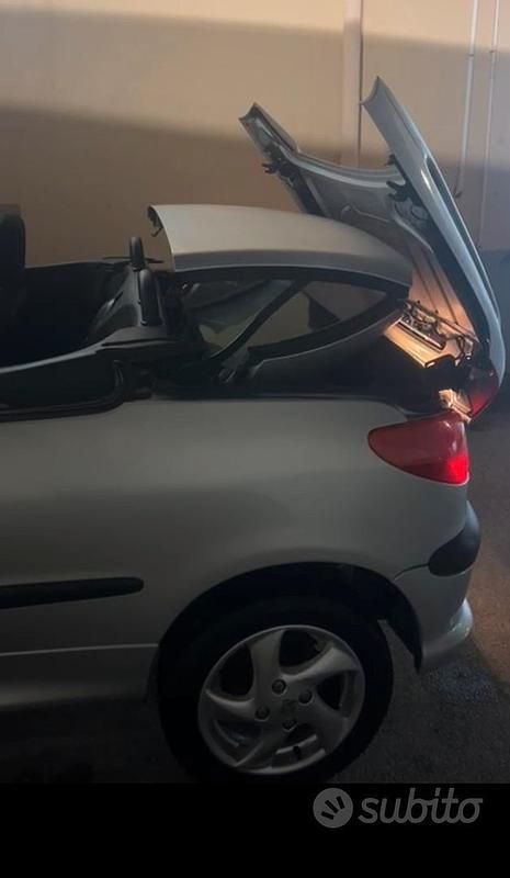 Usata Peugeot 206 CC 2003 Cabrio