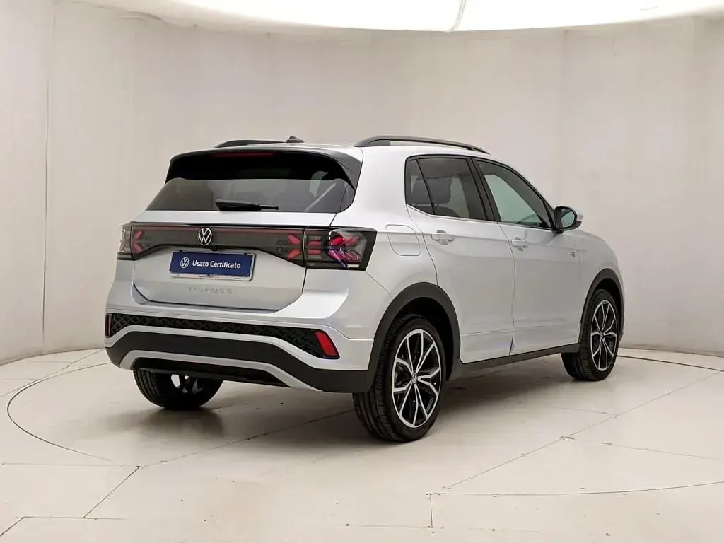 Usata VW T-Cross R-line 116 CV (85 kW) 2026 Grigio SUV