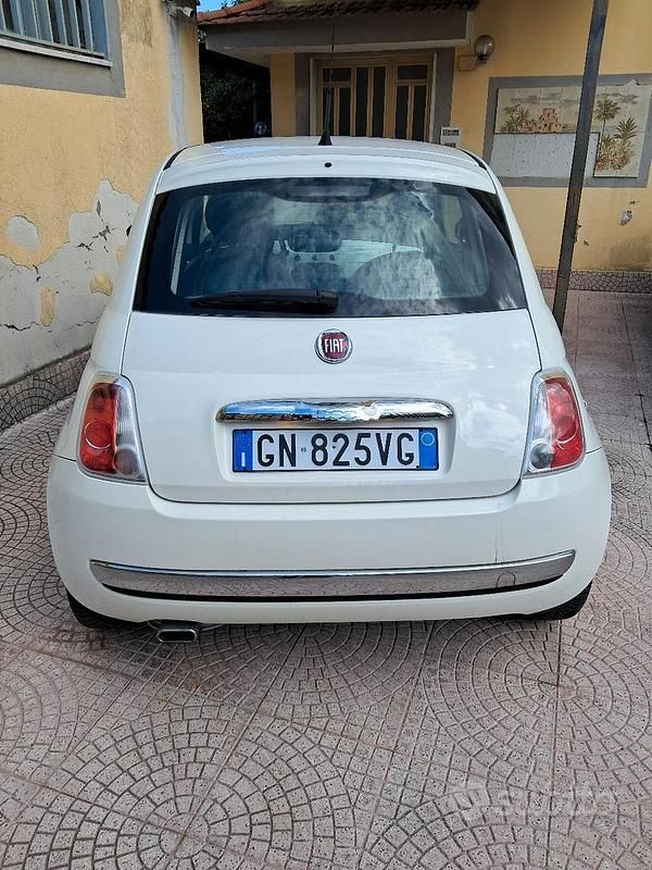 Usata Fiat 500 Lounge 69 CV (50 kW) 2008 Bianco Berlina