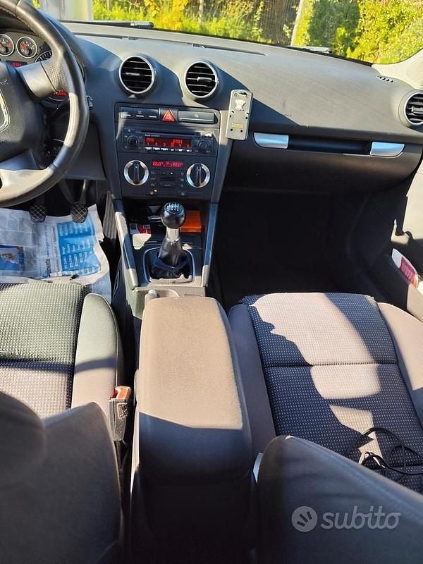 Usata Audi A3 Sportback 140 CV (102 kW) 2006 Utilitaria
