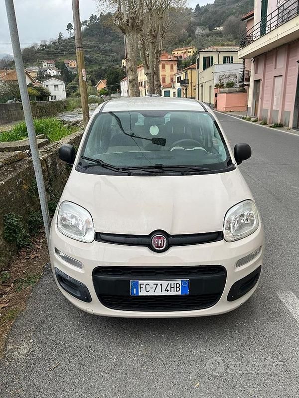 Usata Fiat Panda 70 CV (51 kW) 2016 Marrone Utilitaria