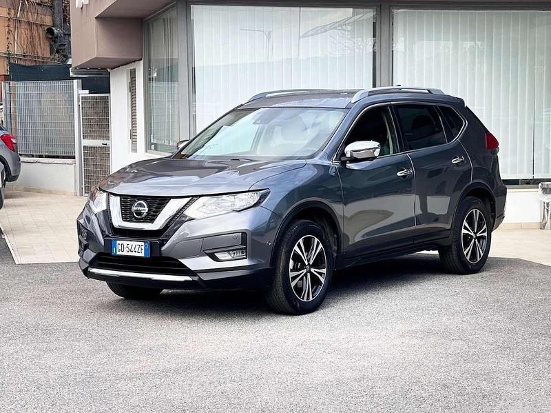 Usata Nissan X-Trail 160 CV (117 kW) 2021 Grigio SUV