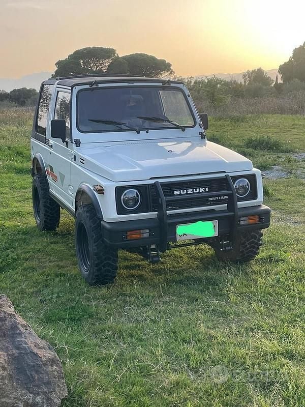 Usata Suzuki Samurai 64 CV (47 kW) 1989 Bianco SUV