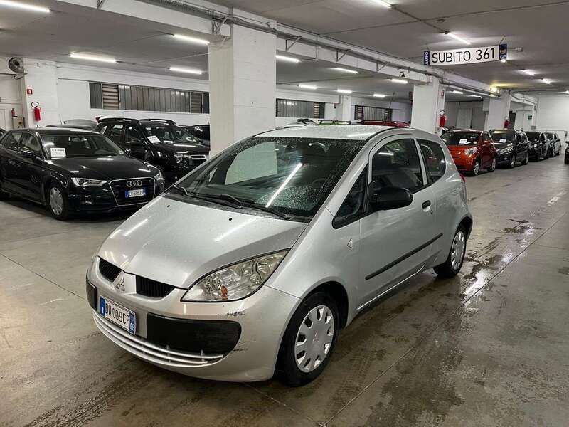 Grigio Usata 2009 Mitsubishi Colt Due volumi | 3500 € - Immagine 1/4