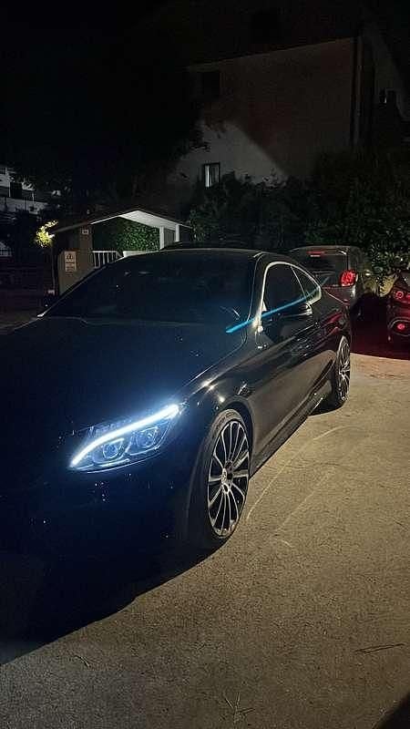 Usata Mercedes C250 Premium Plus 204 CV (150 kW) 2016 Nero Coupé